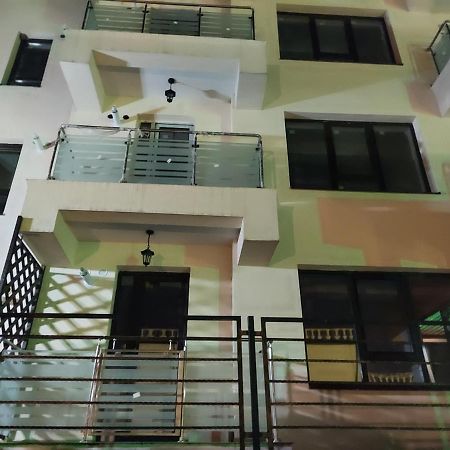 Appartamento Bya Luxury Valea Lupului  Esterno foto
