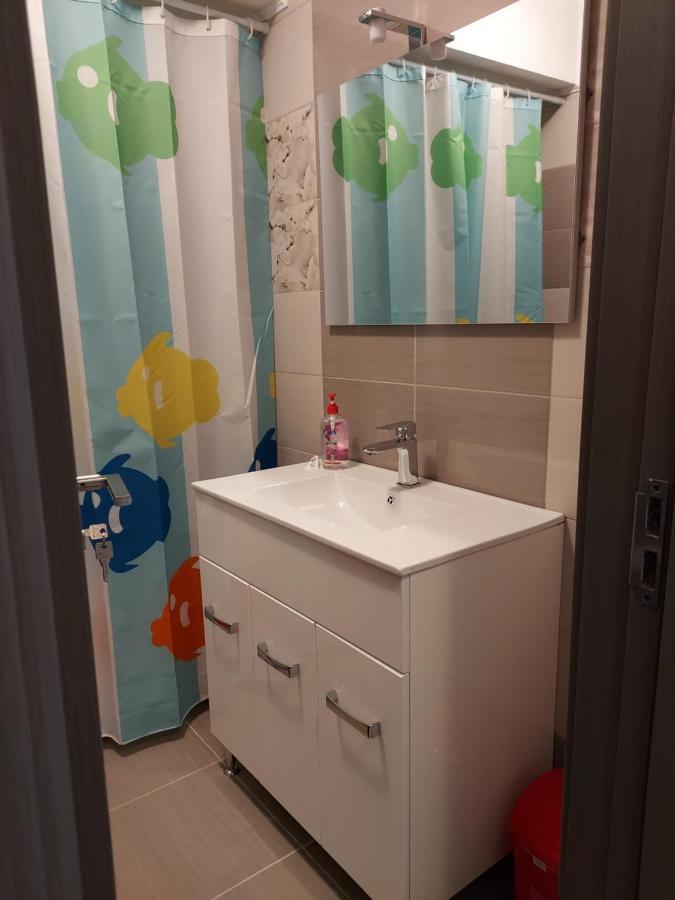 Appartamento Bya Luxury Valea Lupului  Esterno foto
